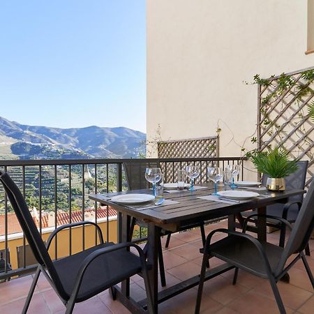 Апартаменты Casa Lola Альмуньекар Экстерьер фото